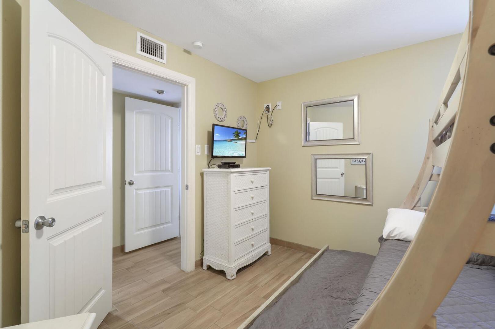 Ground Floor Beachfront Beauty! Steps To The Beach And Pool South Padre Island Cameră foto